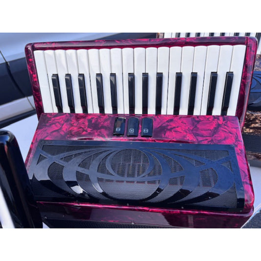 Kingfisher 30 Key 60 Bass Piano Accordion – Lightweight UK Specification