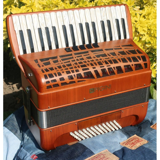 Pigini P36 Cherrywood Piano Accordion