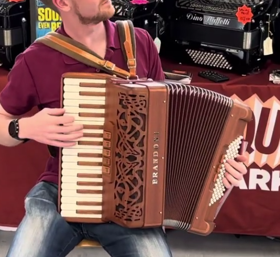 ACCORDIONS