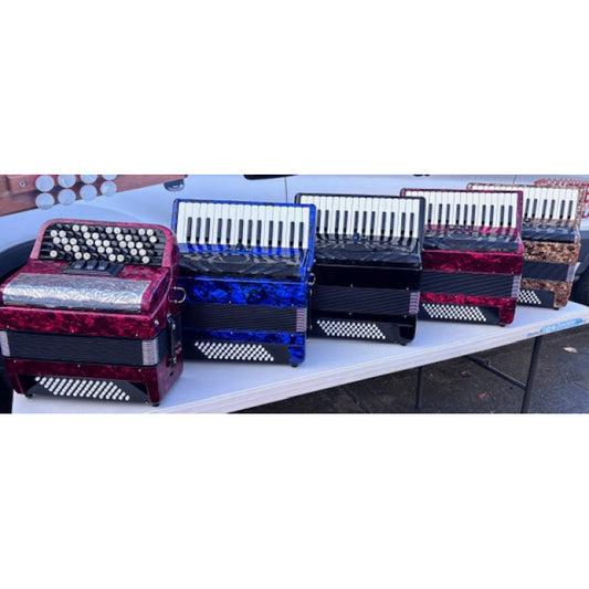 Kingfisher 30 Key 60 Bass Piano Accordion – Lightweight UK Specification