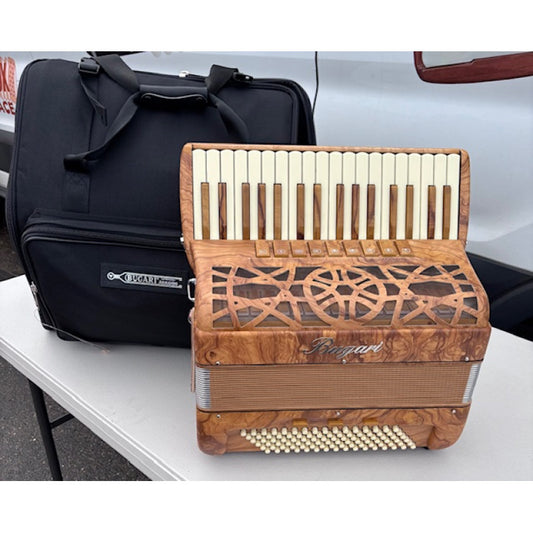 Bugari Xoana Piano Accordion