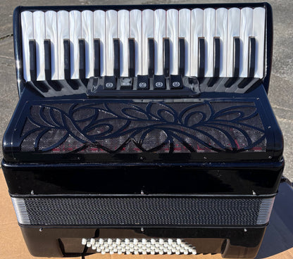 Kingfisher-Sourced Accordion – LMM | 60 Bass | 5 Treble Registers (Limited Stock)