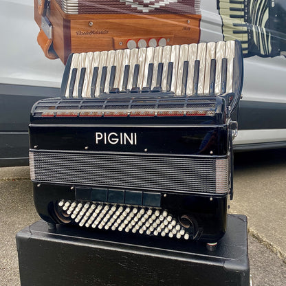 Pigini P36 Professional Piano Accordion