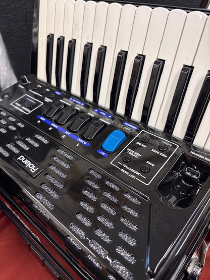 Roland FR-1X Piano Accordion couplers showing