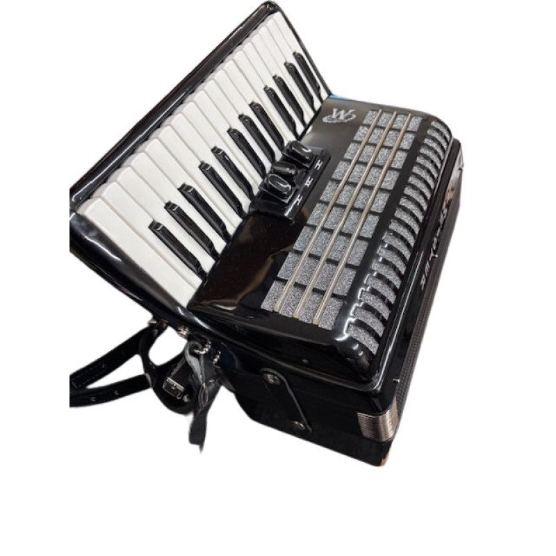 weltmeister rubin 60 bass accordion  from above