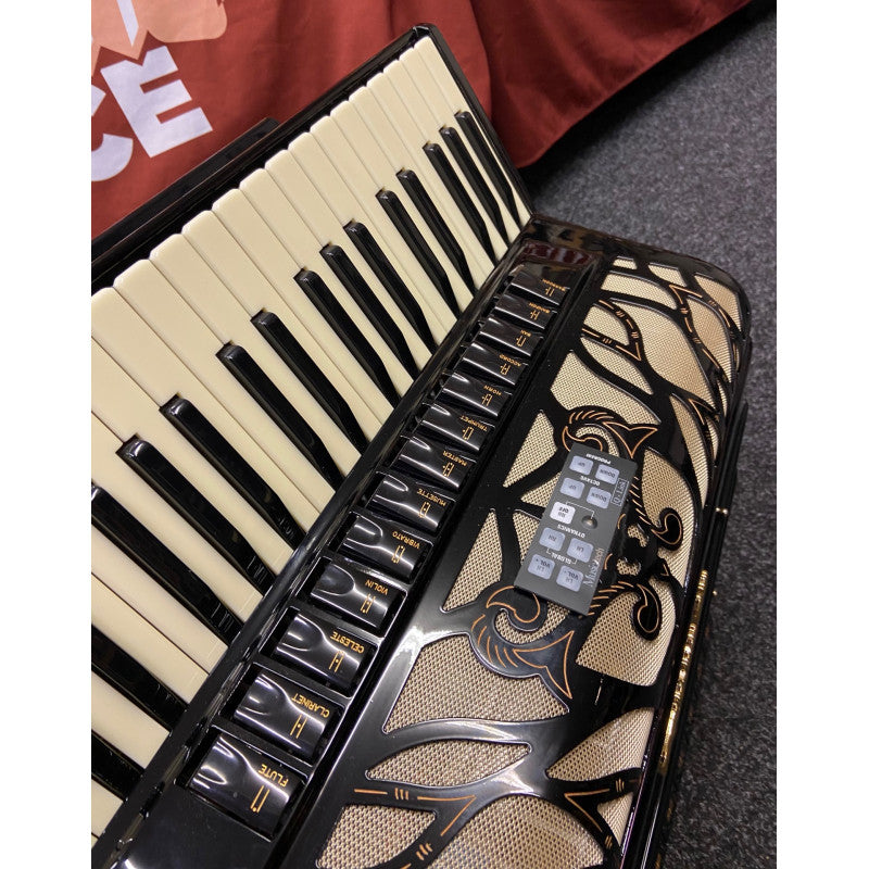 Fisitalia Supertone Piano Accordion with Bluestar Reeds