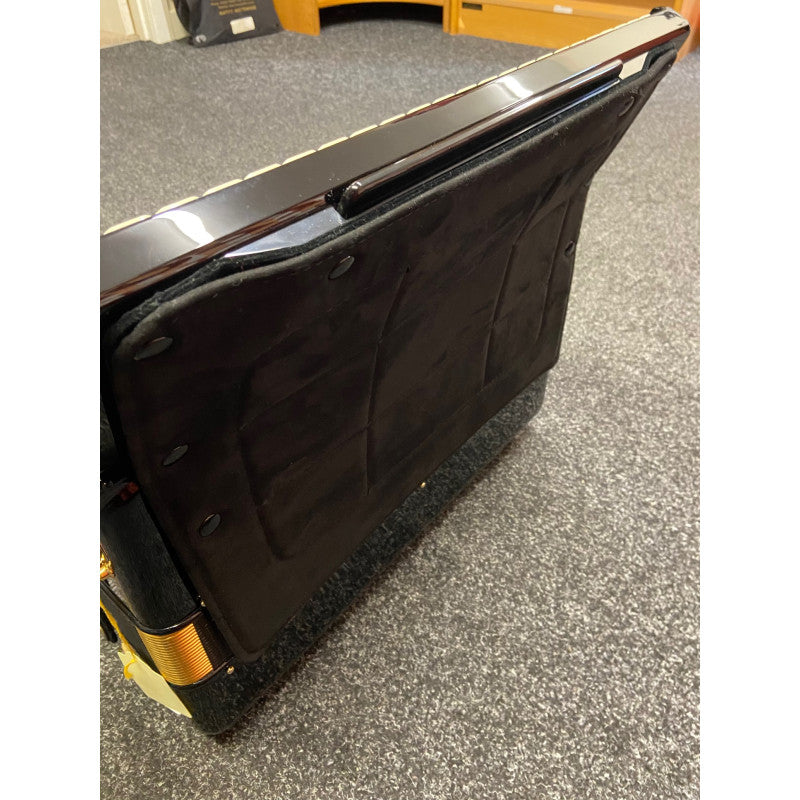 Fisitalia Supertone Piano Accordion with Bluestar Reeds