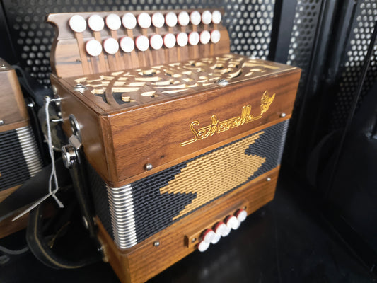 Preloved Saltarelle GC Epsilon Melodeon